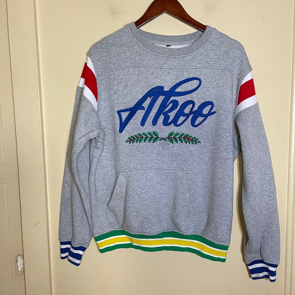 Akoo Gray Sweatshirt with Blue and Red Accents